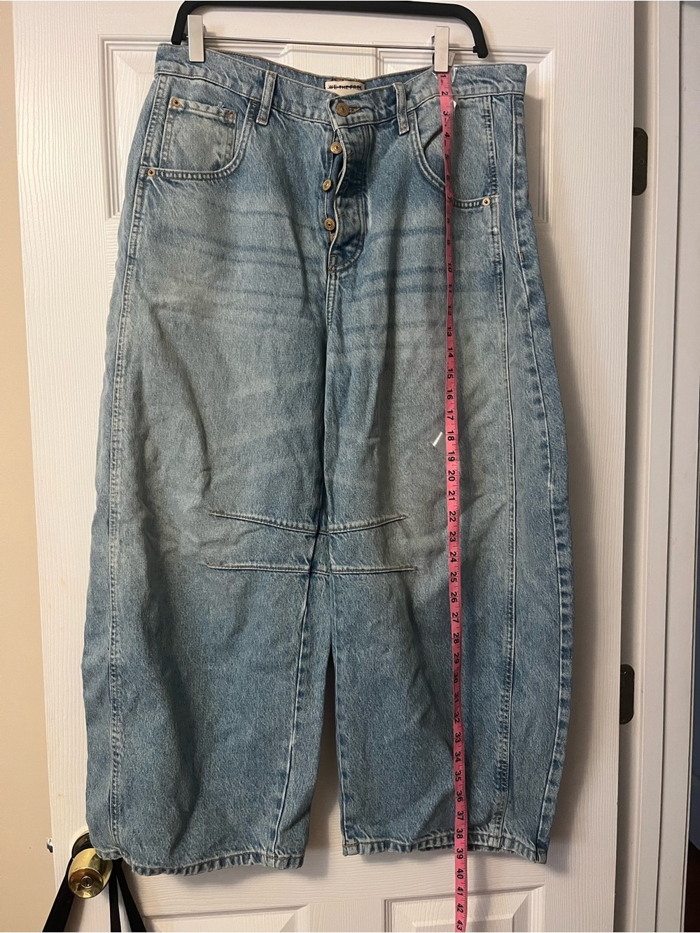 Free People/ WE THE FREE GOOD LUCK
MID RISE BARREL LEG JEANS Size 31 - Picture 10 of 13
